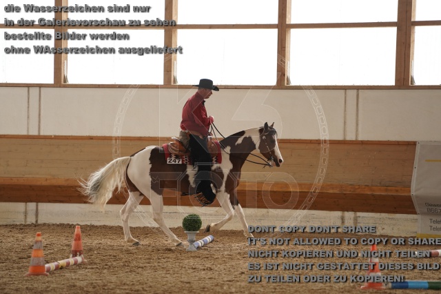 s_A_901888.JPG